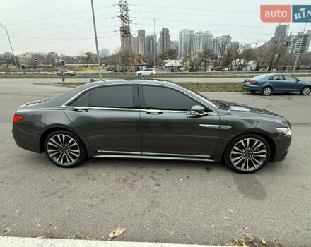 Серый Линкольн Континенталь, объемом двигателя 3.73 л и пробегом 82 тыс. км за 22000 $, фото 10 на Automoto.ua