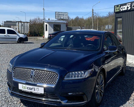 Синий Линкольн Континенталь, объемом двигателя 2.96 л и пробегом 67 тыс. км за 19900 $, фото 2 на Automoto.ua