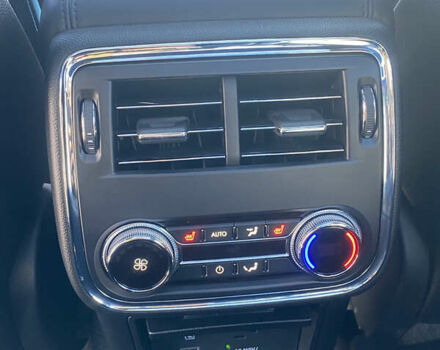 Синий Линкольн Континенталь, объемом двигателя 2.96 л и пробегом 67 тыс. км за 19900 $, фото 19 на Automoto.ua