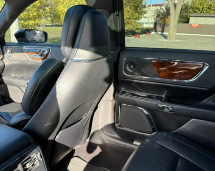 Синий Линкольн Континенталь, объемом двигателя 2.96 л и пробегом 108 тыс. км за 18500 $, фото 20 на Automoto.ua