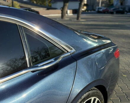 Синий Линкольн Континенталь, объемом двигателя 2.96 л и пробегом 108 тыс. км за 18500 $, фото 11 на Automoto.ua