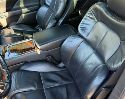 Синий Линкольн Континенталь, объемом двигателя 2.96 л и пробегом 108 тыс. км за 18500 $, фото 13 на Automoto.ua