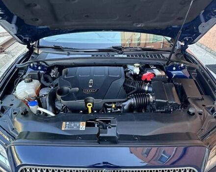 Синий Линкольн Континенталь, объемом двигателя 2.69 л и пробегом 73 тыс. км за 23000 $, фото 12 на Automoto.ua