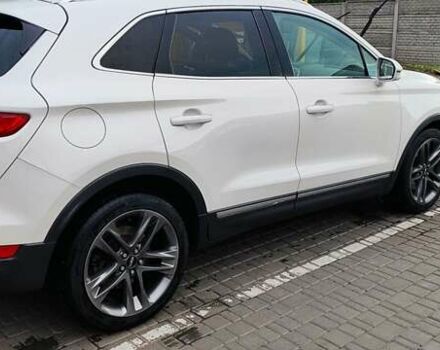 Белый Линкольн МКС, объемом двигателя 2 л и пробегом 158 тыс. км за 18000 $, фото 15 на Automoto.ua