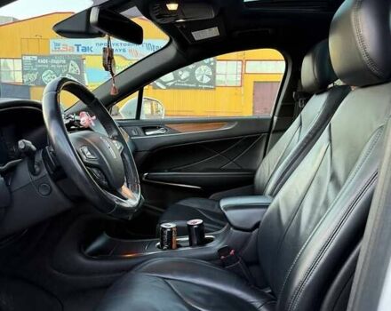 Белый Линкольн МКС, объемом двигателя 2 л и пробегом 188 тыс. км за 14700 $, фото 37 на Automoto.ua