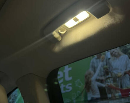 Білий Лінкольн МКС, об'ємом двигуна 2.26 л та пробігом 126 тис. км за 15200 $, фото 40 на Automoto.ua