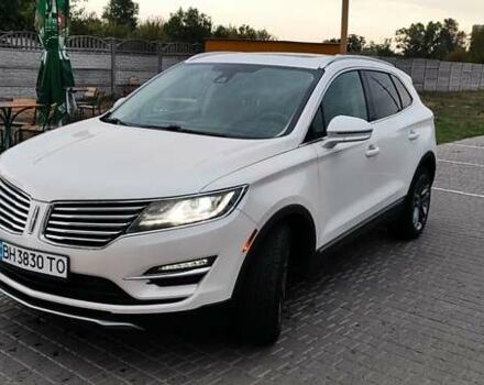 Белый Линкольн МКС, объемом двигателя 2 л и пробегом 158 тыс. км за 18000 $, фото 8 на Automoto.ua