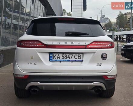 Білий Лінкольн МКС, об'ємом двигуна 2 л та пробігом 170 тис. км за 12500 $, фото 5 на Automoto.ua