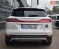Білий Лінкольн МКС, об'ємом двигуна 2 л та пробігом 170 тис. км за 12500 $, фото 5 на Automoto.ua