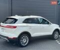 Білий Лінкольн МКС, об'ємом двигуна 2.3 л та пробігом 100 тис. км за 15500 $, фото 6 на Automoto.ua