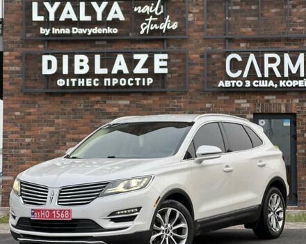 Белый Линкольн МКС, объемом двигателя 2 л и пробегом 171 тыс. км за 12500 $, фото 16 на Automoto.ua