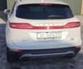 Белый Линкольн МКС, объемом двигателя 2 л и пробегом 184 тыс. км за 14000 $, фото 6 на Automoto.ua