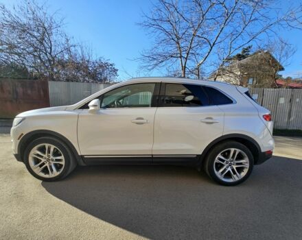 Белый Линкольн МКС, объемом двигателя 2.3 л и пробегом 150 тыс. км за 14500 $, фото 4 на Automoto.ua