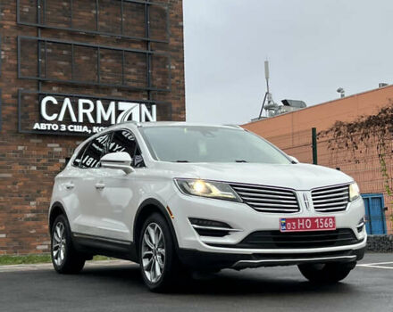 Белый Линкольн МКС, объемом двигателя 2 л и пробегом 171 тыс. км за 12500 $, фото 2 на Automoto.ua