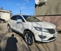 Белый Линкольн МКС, объемом двигателя 2.3 л и пробегом 150 тыс. км за 17800 $, фото 2 на Automoto.ua