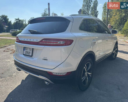 Лінкольн МКС 2016 у Києві на Automoto.ua Білий Лінкольн МКС, об'ємом двигуна 2 л та пробігом 107 тис. км за 14999 $, фото 6 на Automoto.ua