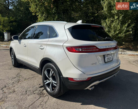 Лінкольн МКС 2016 у Києві на Automoto.ua Білий Лінкольн МКС, об'ємом двигуна 2 л та пробігом 107 тис. км за 14999 $, фото 4 на Automoto.ua