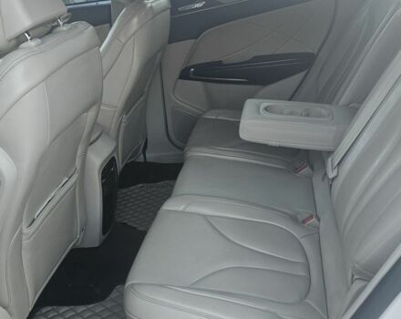 Белый Линкольн МКС, объемом двигателя 2 л и пробегом 91 тыс. км за 15499 $, фото 17 на Automoto.ua