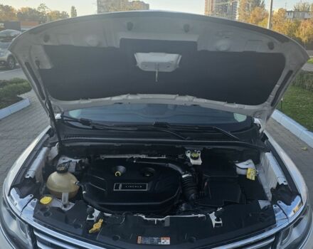 Белый Линкольн МКС, объемом двигателя 2 л и пробегом 91 тыс. км за 15499 $, фото 22 на Automoto.ua