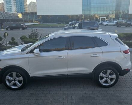 Белый Линкольн МКС, объемом двигателя 2 л и пробегом 91 тыс. км за 15499 $, фото 9 на Automoto.ua