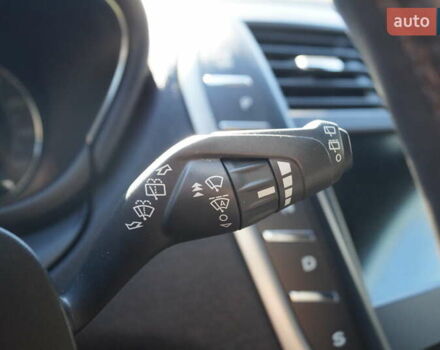 Белый Линкольн МКС, объемом двигателя 2 л и пробегом 189 тыс. км за 15900 $, фото 28 на Automoto.ua