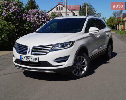 Белый Линкольн МКС, объемом двигателя 2 л и пробегом 189 тыс. км за 15900 $, фото 5 на Automoto.ua