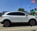 Белый Линкольн МКС, объемом двигателя 2 л и пробегом 50 тыс. км за 21000 $, фото 6 на Automoto.ua