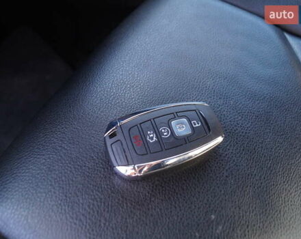 Белый Линкольн МКС, объемом двигателя 2 л и пробегом 189 тыс. км за 15900 $, фото 34 на Automoto.ua