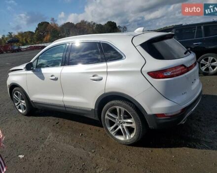 Білий Лінкольн МКС, об'ємом двигуна 0 л та пробігом 129 тис. км за 3000 $, фото 1 на Automoto.ua