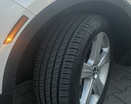 Белый Линкольн МКС, объемом двигателя 2 л и пробегом 91 тыс. км за 15499 $, фото 6 на Automoto.ua