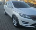 Белый Линкольн МКС, объемом двигателя 2 л и пробегом 91 тыс. км за 15499 $, фото 1 на Automoto.ua