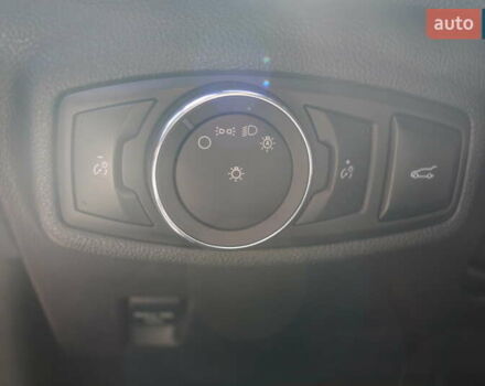 Белый Линкольн МКС, объемом двигателя 2 л и пробегом 189 тыс. км за 15900 $, фото 27 на Automoto.ua