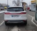 Белый Линкольн МКС, объемом двигателя 2 л и пробегом 90 тыс. км за 16800 $, фото 10 на Automoto.ua