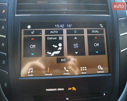 Белый Линкольн МКС, объемом двигателя 2 л и пробегом 189 тыс. км за 15900 $, фото 35 на Automoto.ua