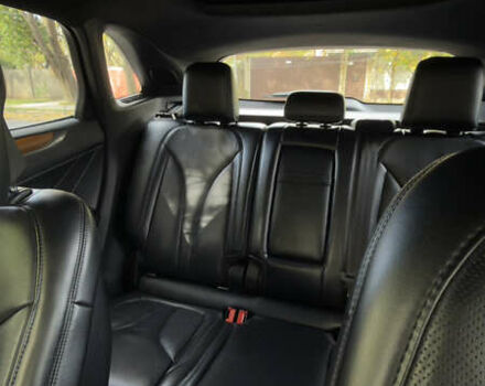 Білий Лінкольн МКС, об'ємом двигуна 2 л та пробігом 82 тис. км за 21700 $, фото 8 на Automoto.ua