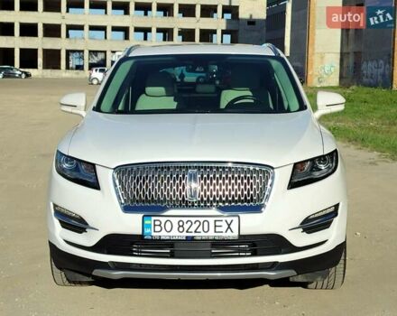 Белый Линкольн МКС, объемом двигателя 2 л и пробегом 91 тыс. км за 21000 $, фото 11 на Automoto.ua