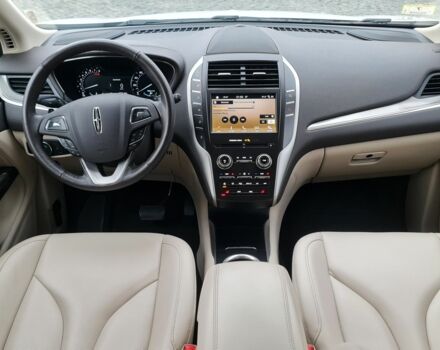 Белый Линкольн МКС, объемом двигателя 2 л и пробегом 90 тыс. км за 16900 $, фото 16 на Automoto.ua