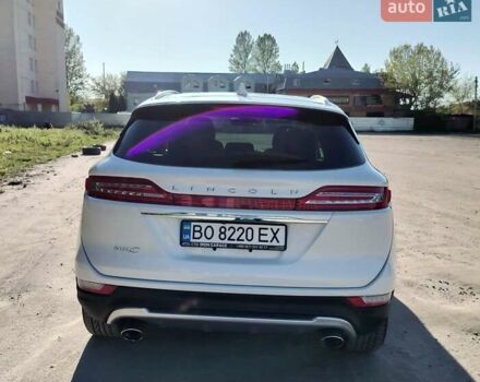 Белый Линкольн МКС, объемом двигателя 2 л и пробегом 91 тыс. км за 21000 $, фото 18 на Automoto.ua