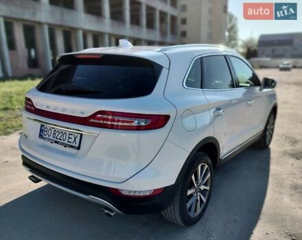 Белый Линкольн МКС, объемом двигателя 2 л и пробегом 91 тыс. км за 21000 $, фото 15 на Automoto.ua