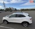 Белый Линкольн МКС, объемом двигателя 2 л и пробегом 43 тыс. км за 23500 $, фото 22 на Automoto.ua
