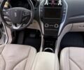 Белый Линкольн МКС, объемом двигателя 2 л и пробегом 43 тыс. км за 23500 $, фото 3 на Automoto.ua