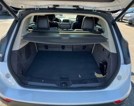 Белый Линкольн МКС, объемом двигателя 2 л и пробегом 41 тыс. км за 10900 $, фото 13 на Automoto.ua