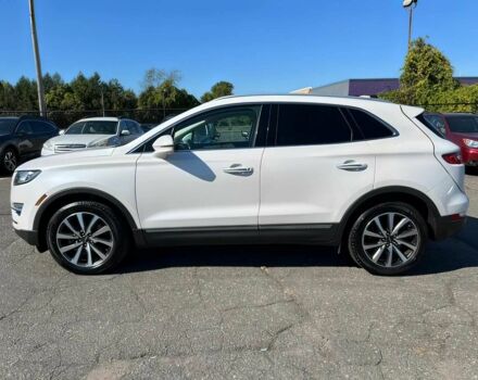 Белый Линкольн МКС, объемом двигателя 2 л и пробегом 41 тыс. км за 10900 $, фото 3 на Automoto.ua