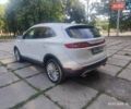 Белый Линкольн МКС, объемом двигателя 2 л и пробегом 49 тыс. км за 18500 $, фото 7 на Automoto.ua