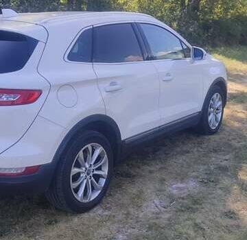 Білий Лінкольн МКС, об'ємом двигуна 2 л та пробігом 132 тис. км за 20500 $, фото 10 на Automoto.ua