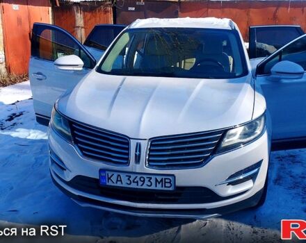 Белый Линкольн МКС, объемом двигателя 2 л и пробегом 129 тыс. км за 12499 $, фото 1 на Automoto.ua