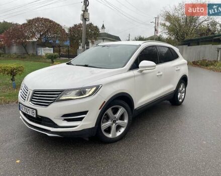 Белый Линкольн МКС, объемом двигателя 2 л и пробегом 1 тыс. км за 16000 $, фото 1 на Automoto.ua