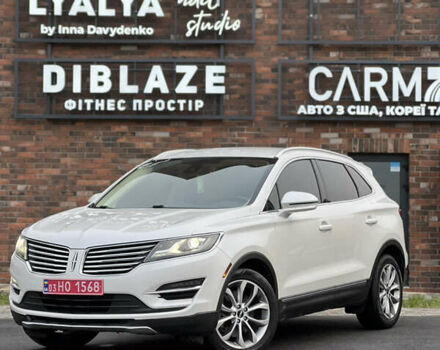 Белый Линкольн МКС, объемом двигателя 2 л и пробегом 171 тыс. км за 12500 $, фото 1 на Automoto.ua