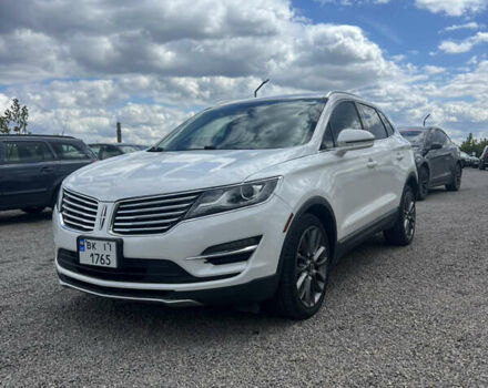 Білий Лінкольн МКС, об'ємом двигуна 2 л та пробігом 170 тис. км за 15300 $, фото 1 на Automoto.ua