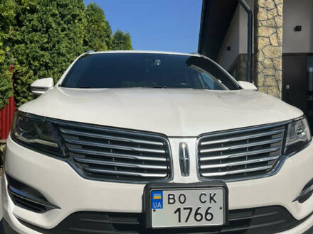Білий Лінкольн МКС, об'ємом двигуна 2 л та пробігом 97 тис. км за 16000 $, фото 1 на Automoto.ua
